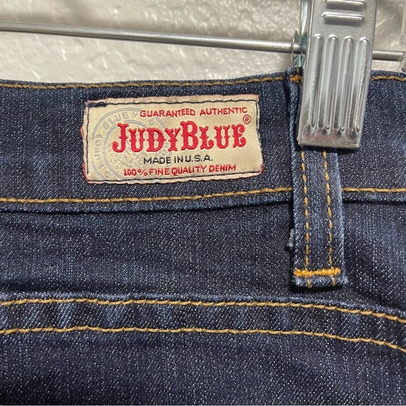 Judy Blue Made in the USA Dark Denim Button Fly Skinny Jeans Size 9 - Picture 3 of 6